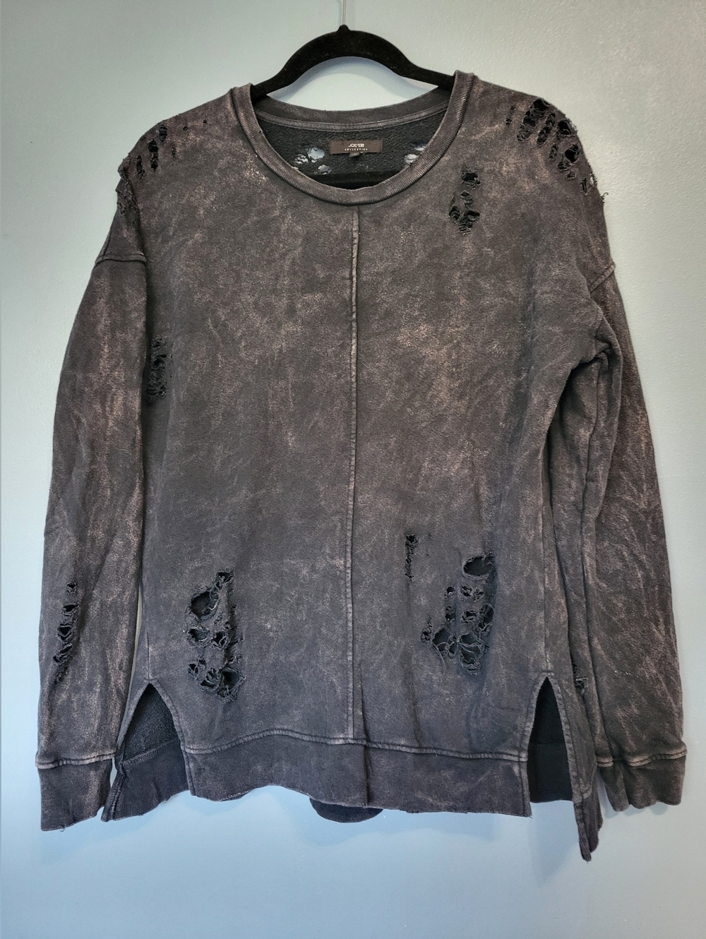 Joe's Collection Womwens Washed Black Distressed Crewneck Sweater XS